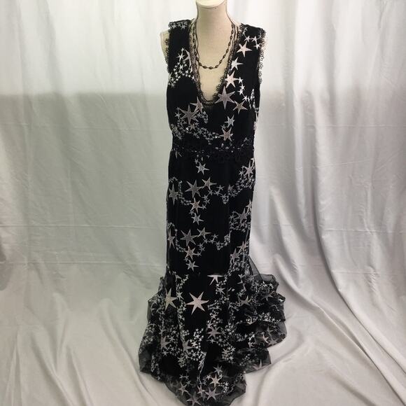 foxiedox Astra Embroidered Trumpet Gown Black S - Picture 1 of 14
